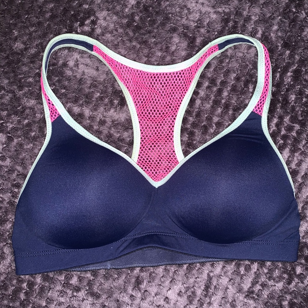 Victoria’s Secret Yoga sports bras! NWOT
